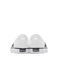 weiße und schwarze Segeltuch niedrige Sneakers von adidas Originals