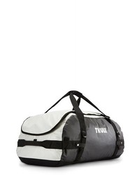 weiße und schwarze Segeltuch Sporttasche