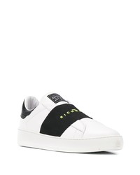 weiße und schwarze Slip-On Sneakers aus Leder von John Richmond