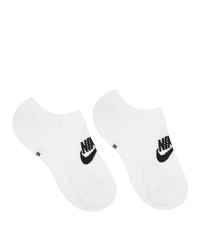 weiße und schwarze Sneakersocken von Nike