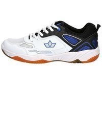 weiße und schwarze Sportschuhe von Lico
