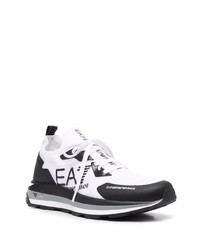 weiße und schwarze Sportschuhe von Ea7 Emporio Armani