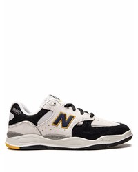 weiße und schwarze Wildleder niedrige Sneakers von New Balance