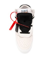 weiße und schwarze Wildleder niedrige Sneakers von Off-White