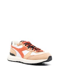 weiße Wildleder niedrige Sneakers von Diadora