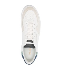 weiße Wildleder niedrige Sneakers von Axel Arigato