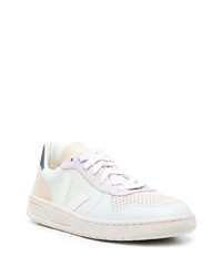 weiße Wildleder niedrige Sneakers von Veja