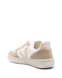 weiße Wildleder niedrige Sneakers von Veja