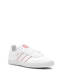 weiße Wildleder niedrige Sneakers von adidas