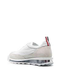 weiße Wildleder Sportschuhe von Thom Browne