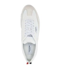 weiße Wildleder Sportschuhe von Thom Browne