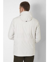 weiße Windjacke von S4 JACKETS