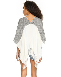 weißer bedruckter Poncho