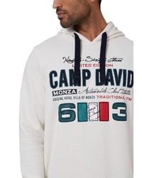 weißer bedruckter Pullover mit einem Kapuze von Camp David