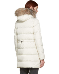 weißer Daunenmantel von Moncler