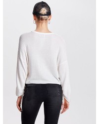 weißer horizontal gestreifter Pullover mit einem Rundhalsausschnitt von Only