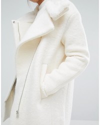 weißer Mantel mit Reliefmuster von Pull&Bear