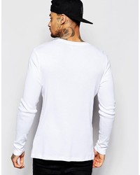 weißer Pullover mit einem Rundhalsausschnitt von Asos