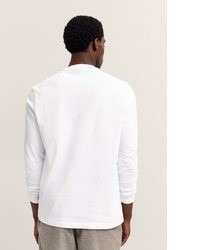 weißer Pullover mit einem Rundhalsausschnitt von Bugatti