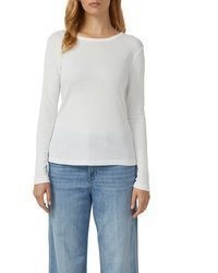 weißer Pullover mit einem Rundhalsausschnitt von s.Oliver