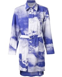 weißer und blauer bedruckter Mantel von Issey Miyake