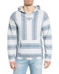 weißer und blauer vertikal gestreifter Pullover mit einem Kapuze