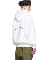 weißer und schwarzer bedruckter Pullover mit einem Kapuze von Undercover