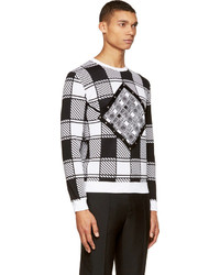 weißer und schwarzer bedruckter Pullover mit einem Rundhalsausschnitt von Versace