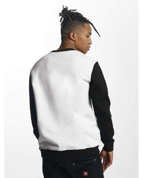 weißer und schwarzer bedruckter Pullover mit einem Rundhalsausschnitt von Ecko Unltd.