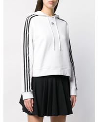 weißer und schwarzer bedruckter Pullover mit einer Kapuze von adidas