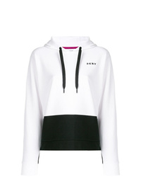 weißer und schwarzer bedruckter Pullover mit einer Kapuze von DKNY
