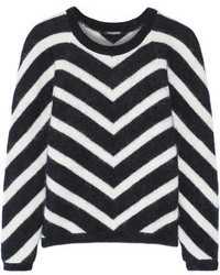 weißer und schwarzer Pullover mit einem Rundhalsausschnitt mit Chevron-Muster