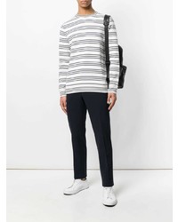 weißer und schwarzer horizontal gestreifter Pullover mit einem Rundhalsausschnitt von A.P.C.