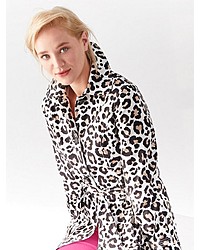 weißer und schwarzer Mantel mit Leopardenmuster von Heine