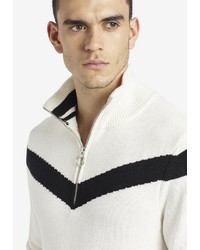 weißer und schwarzer Pullover mit einem Reißverschluss am Kragen von khujo