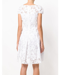 weißes ausgestelltes Kleid aus Spitze von Talbot Runhof