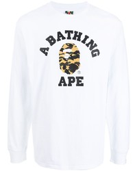 weißes bedrucktes Langarmshirt von A Bathing Ape