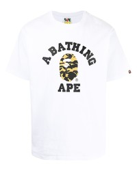 weißes bedrucktes T-Shirt mit einem Rundhalsausschnitt von A Bathing Ape