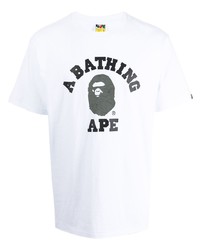 weißes bedrucktes T-Shirt mit einem Rundhalsausschnitt von A Bathing Ape