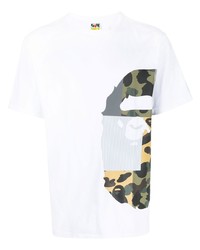 weißes bedrucktes T-Shirt mit einem Rundhalsausschnitt von A Bathing Ape