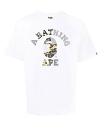 weißes bedrucktes T-Shirt mit einem Rundhalsausschnitt von A Bathing Ape