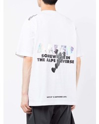 weißes bedrucktes T-Shirt mit einem Rundhalsausschnitt von AAPE BY A BATHING APE