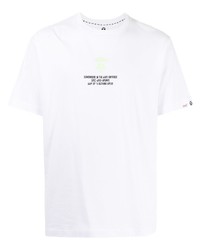 weißes bedrucktes T-Shirt mit einem Rundhalsausschnitt von AAPE BY A BATHING APE