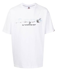 weißes bedrucktes T-Shirt mit einem Rundhalsausschnitt von AAPE BY A BATHING APE