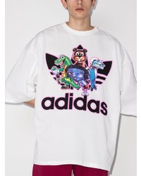 weißes bedrucktes T-Shirt mit einem Rundhalsausschnitt von adidas