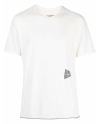 weißes bedrucktes T-Shirt mit einem Rundhalsausschnitt von And Wander