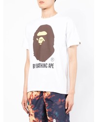 weißes bedrucktes T-Shirt mit einem Rundhalsausschnitt von A Bathing Ape