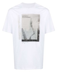 weißes bedrucktes T-Shirt mit einem Rundhalsausschnitt von Armani Exchange