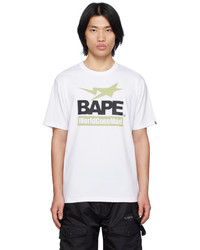 weißes bedrucktes T-Shirt mit einem Rundhalsausschnitt von BAPE