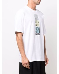 weißes bedrucktes T-Shirt mit einem Rundhalsausschnitt von BOSS